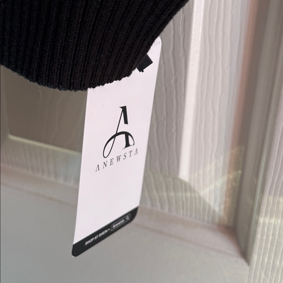 Anewsta Women's Autumn Floral Mesh Round Neck Short Sleeve Knit Top - Picture 5 of 6